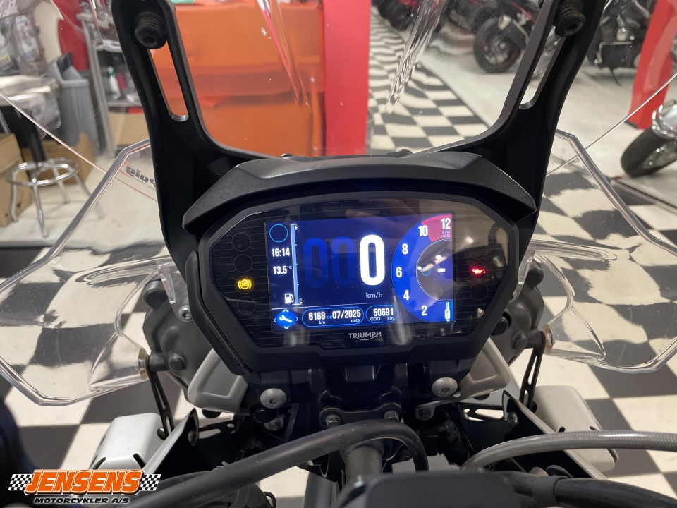 Triumph Tiger 800