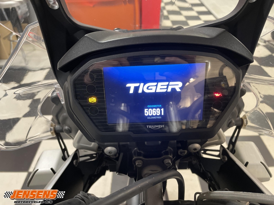 Triumph Tiger 800