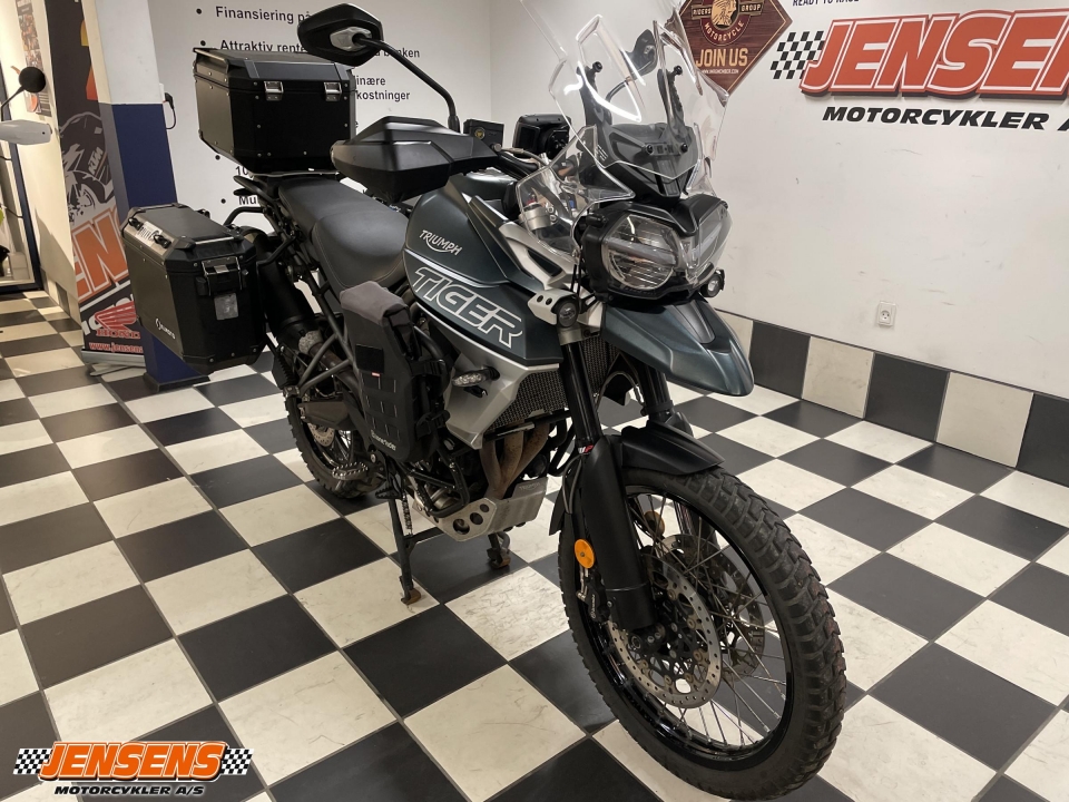 Triumph Tiger 800