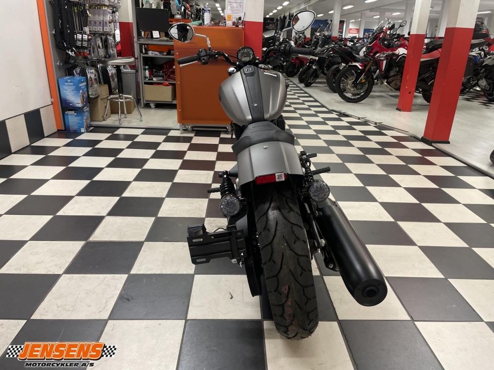 Indian Scout Sixty Bobber