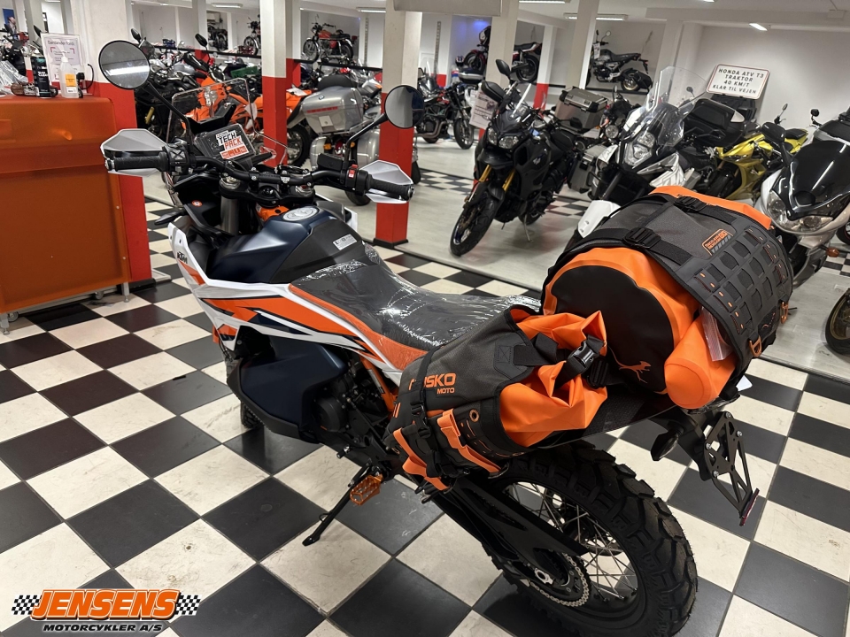 KTM 890 Adventure R