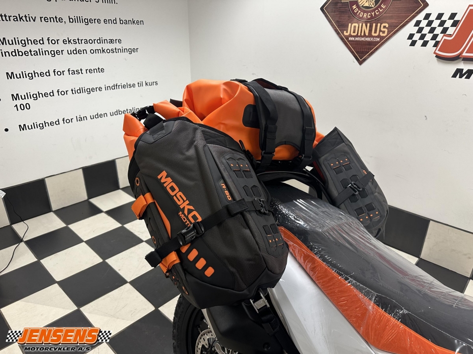 KTM 890 Adventure R