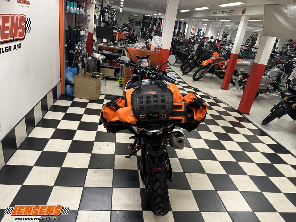 KTM 890 Adventure R