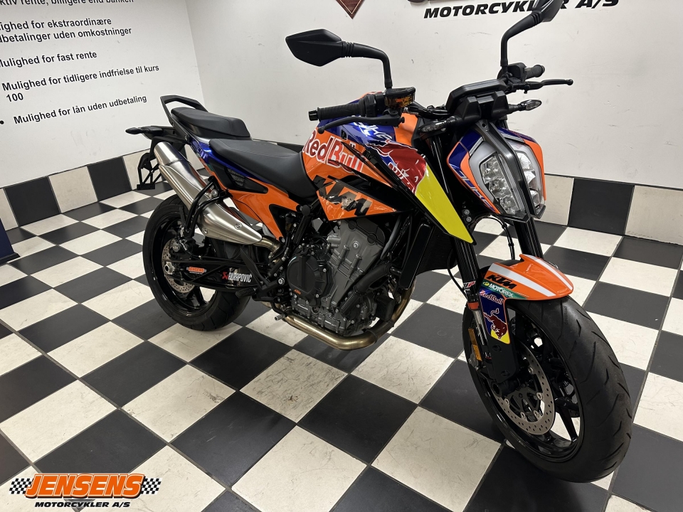 KTM 890 Duke
