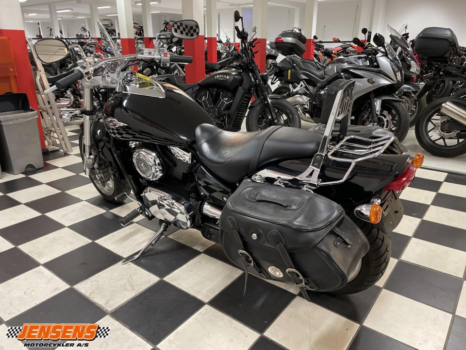 Suzuki VZ 1600 Marauder
