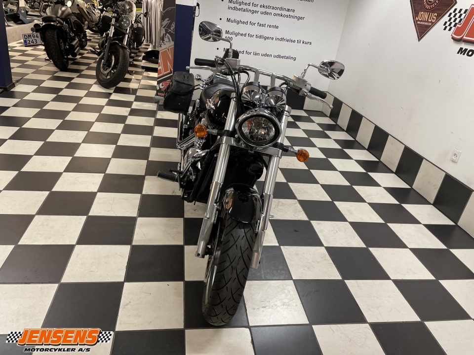 Suzuki VZ 1600 Marauder