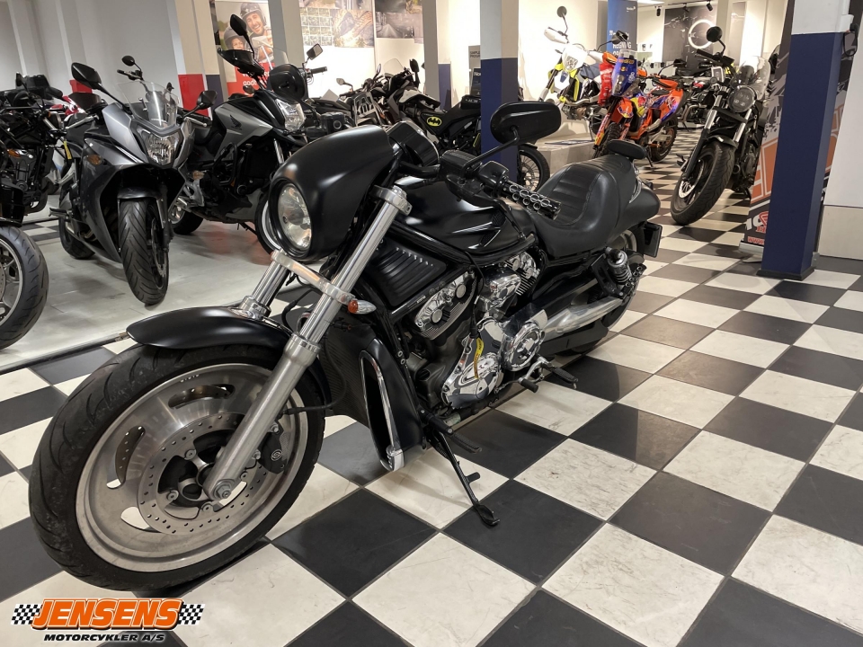 Harley-Davidson VRSCD Night Rod