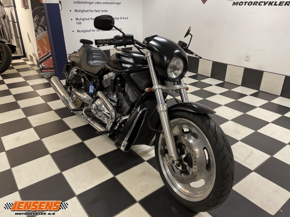 Harley-Davidson VRSCD Night Rod