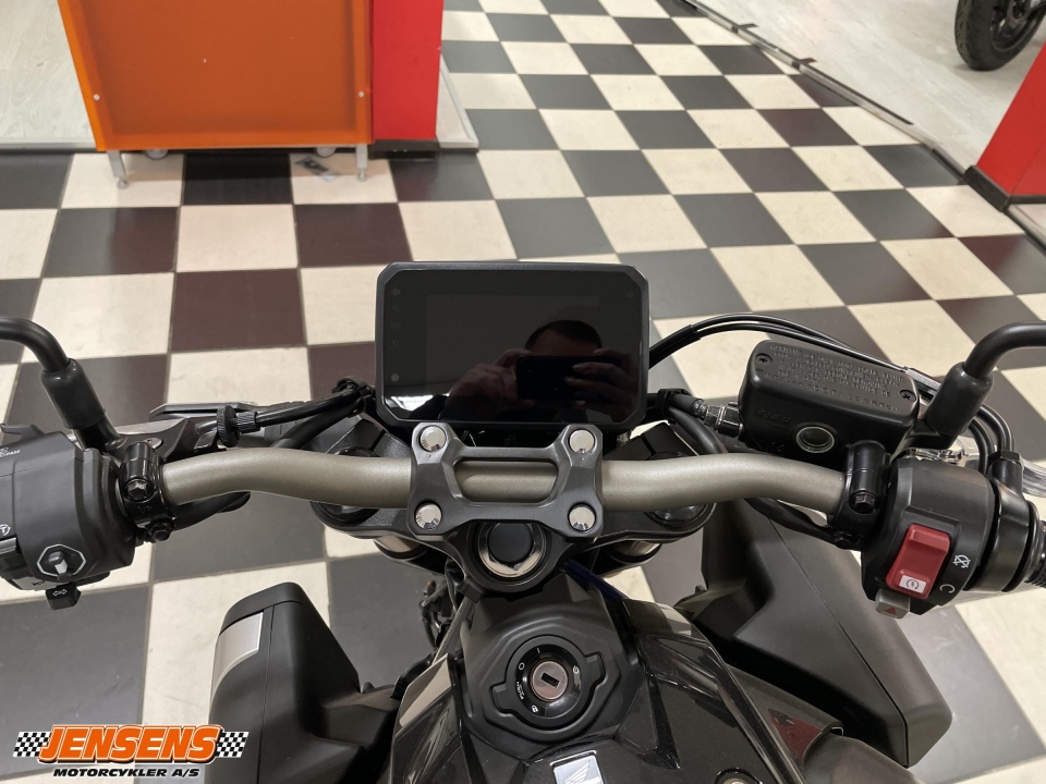 Honda CB 650 R
