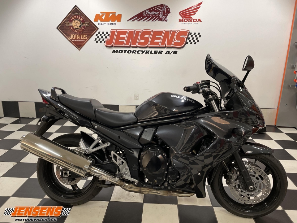 Suzuki GSX 1250 FA