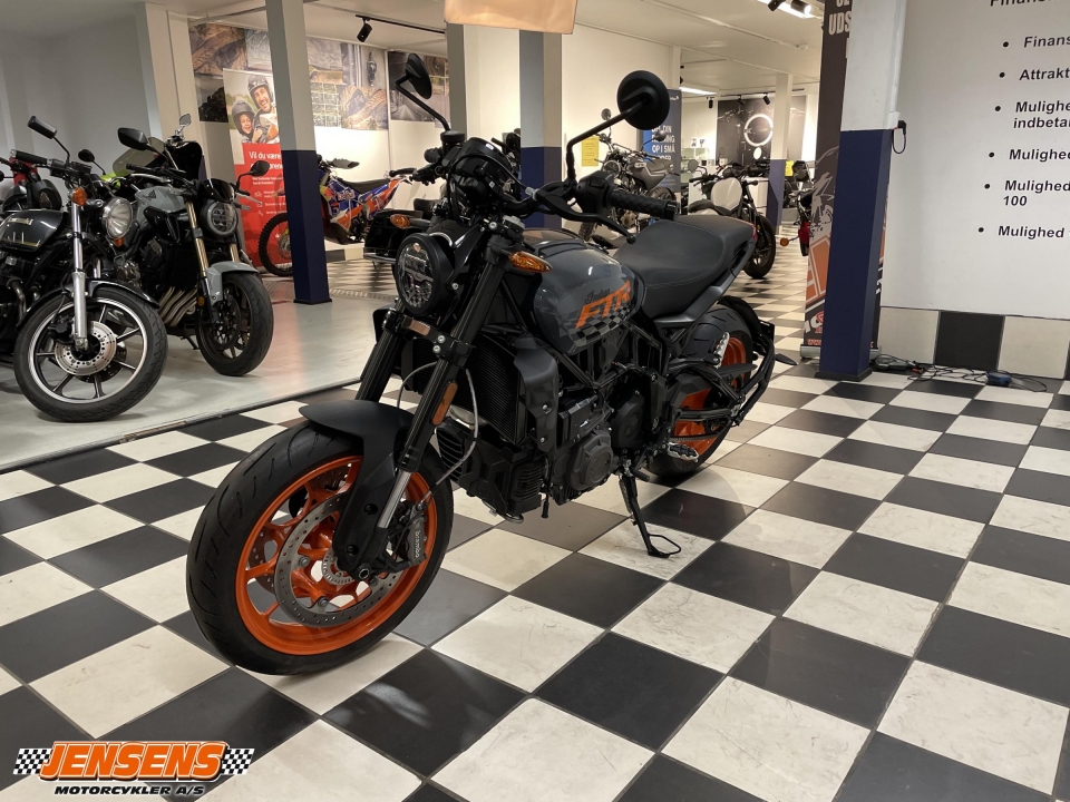 Indian FTR 1200