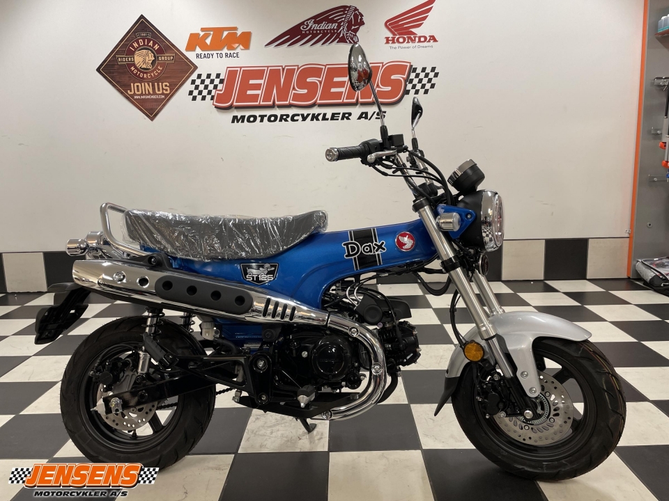 Honda ST 125 Dax