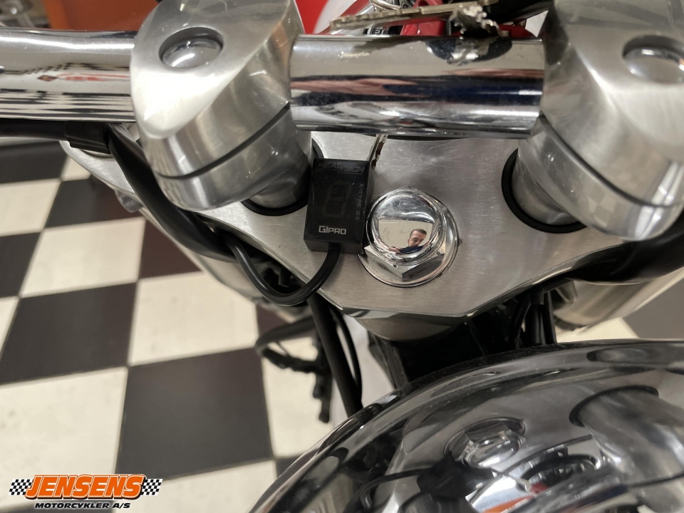 Yamaha XVS 950 A