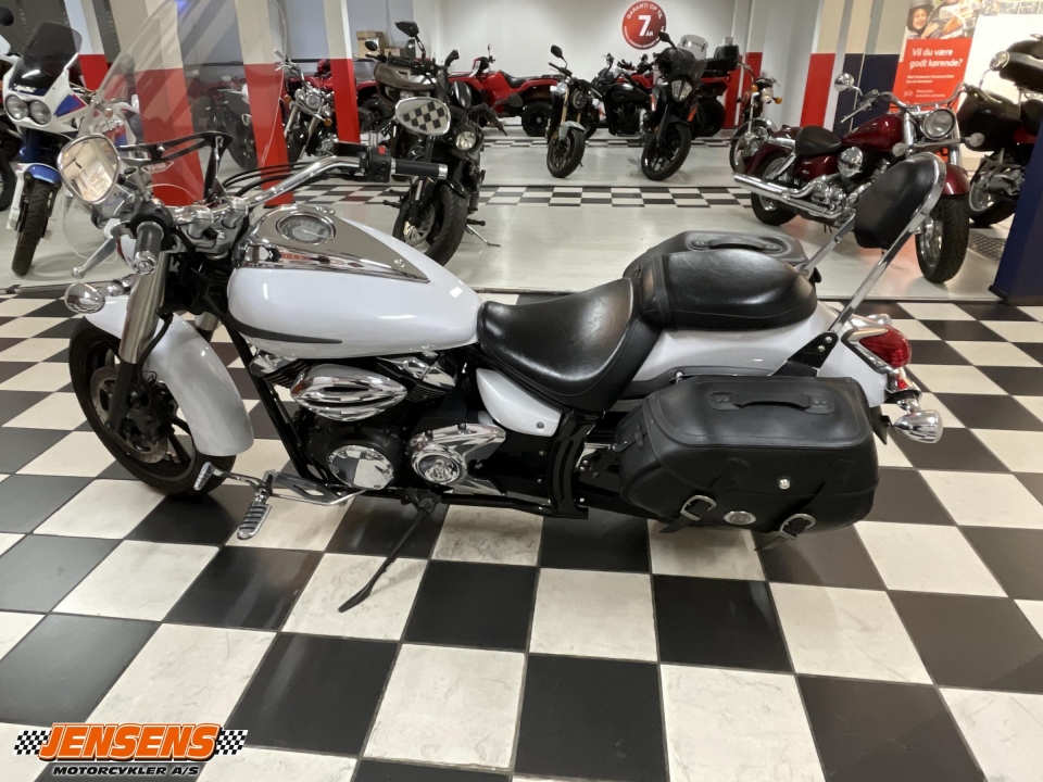 Yamaha XVS 950 A