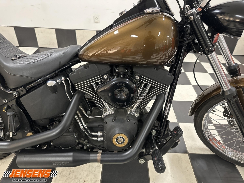 Harley-Davidson FXSTBI Night Train