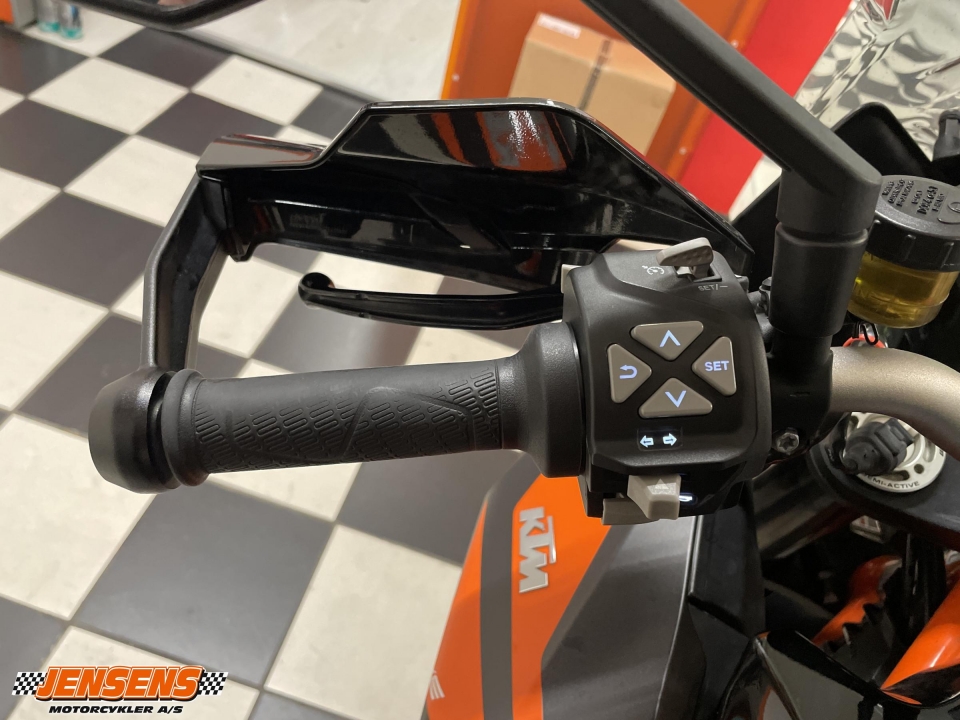KTM 1290 Super Duke GT
