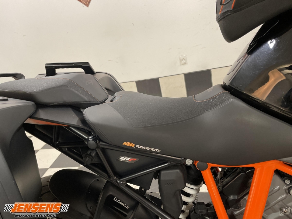KTM 1290 Super Duke GT
