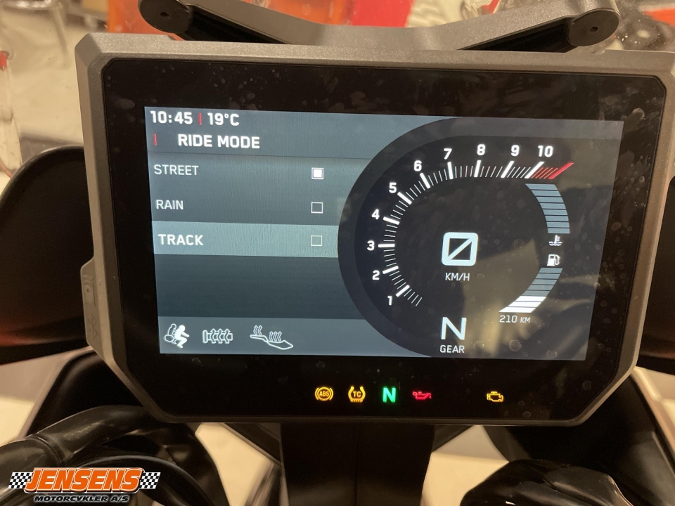 KTM 1290 Super Duke GT