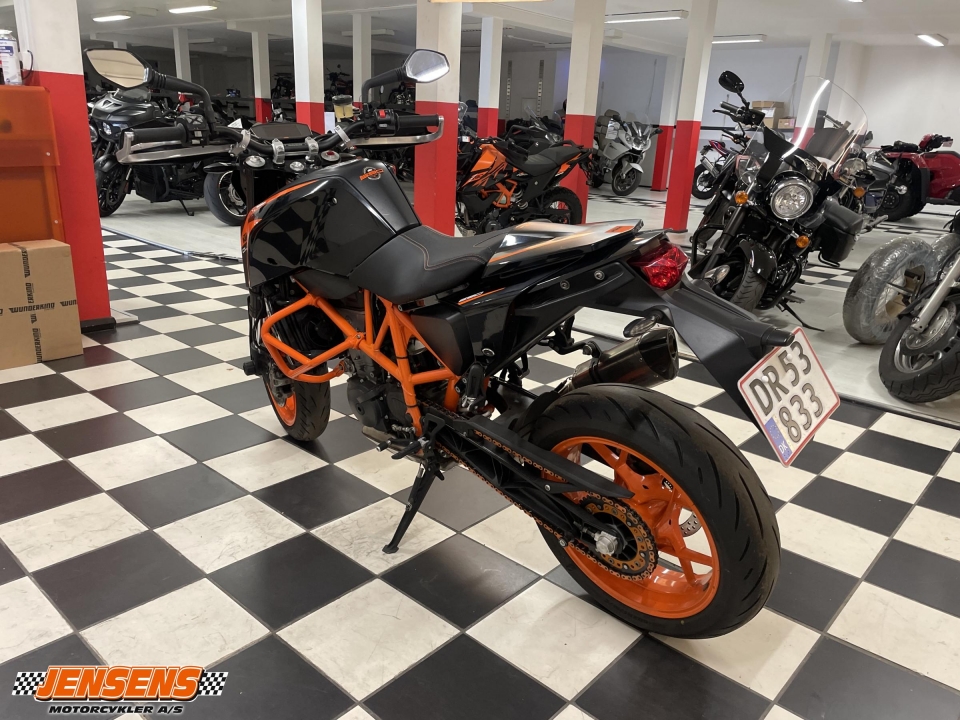 KTM 690 DUKE R