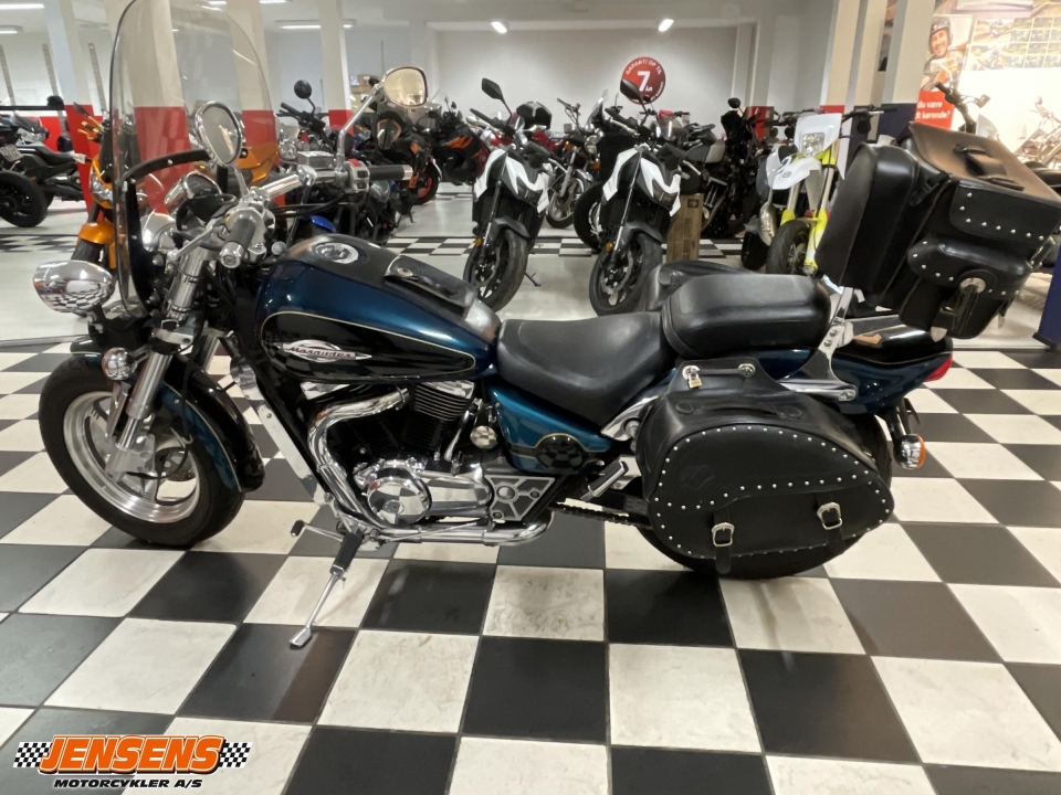 Suzuki VZ 800 Marauder