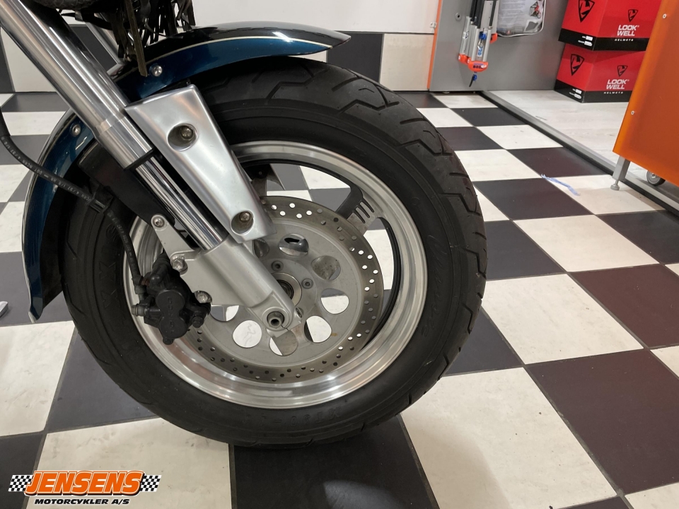Suzuki VZ 800 Marauder