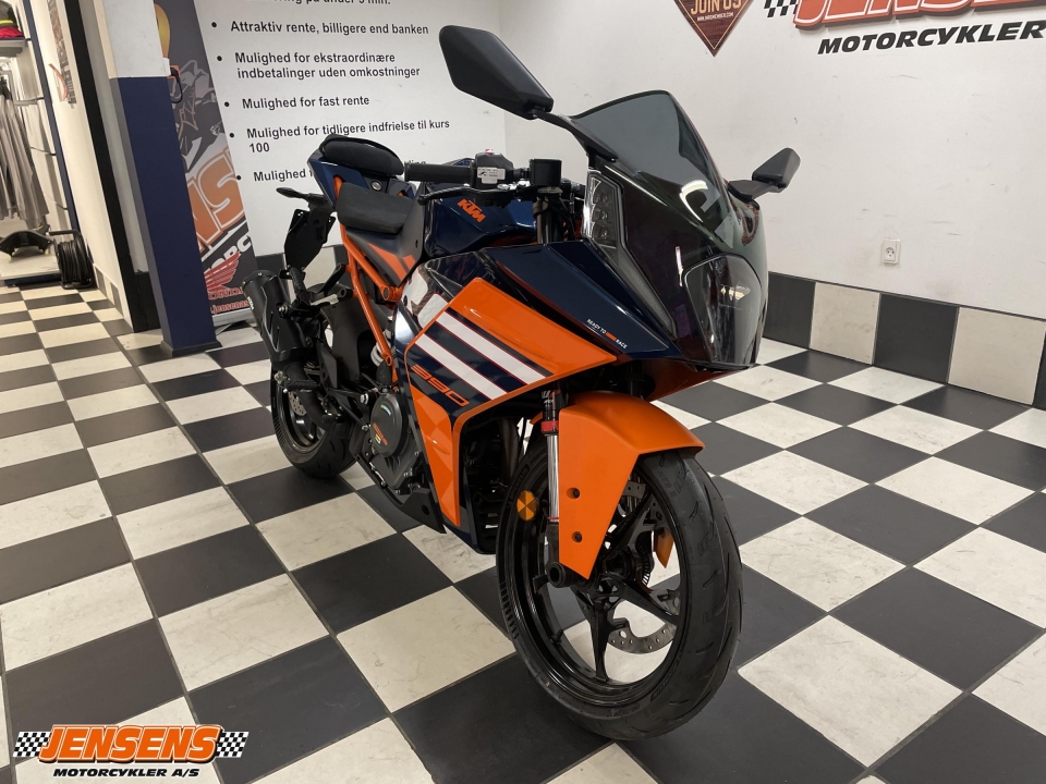 KTM RC 390