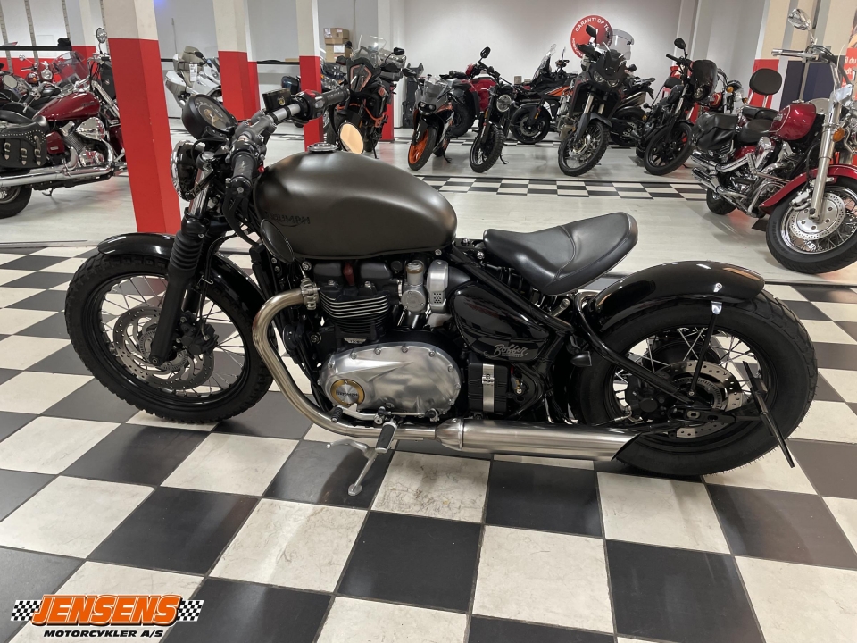 Triumph Bonneville Bobber