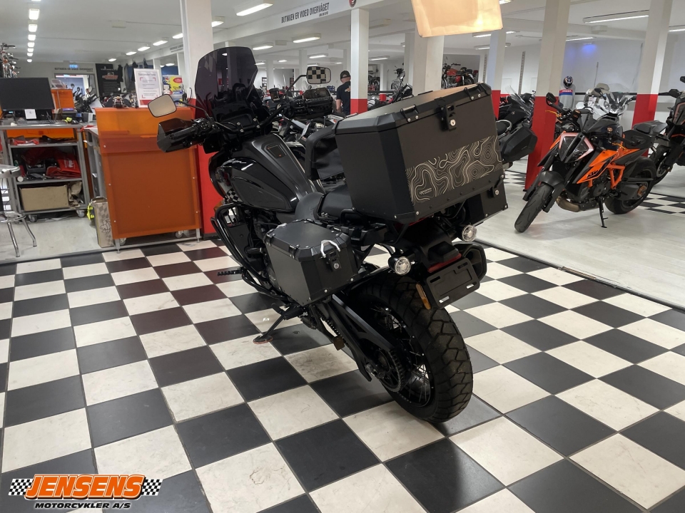 Harley-Davidson RA1250 Pan America Special