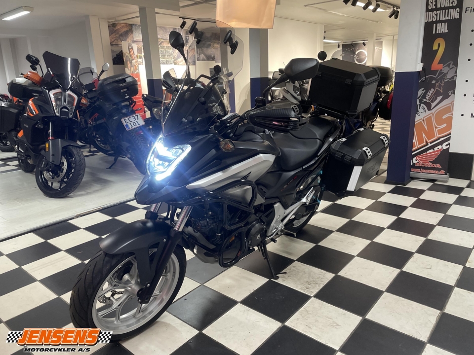 Honda NC 750 XA