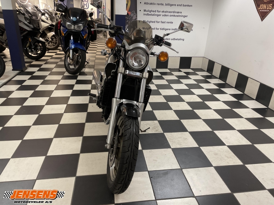 Yamaha V-Max