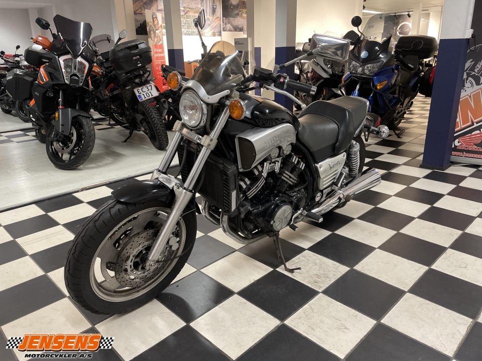Yamaha V-Max
