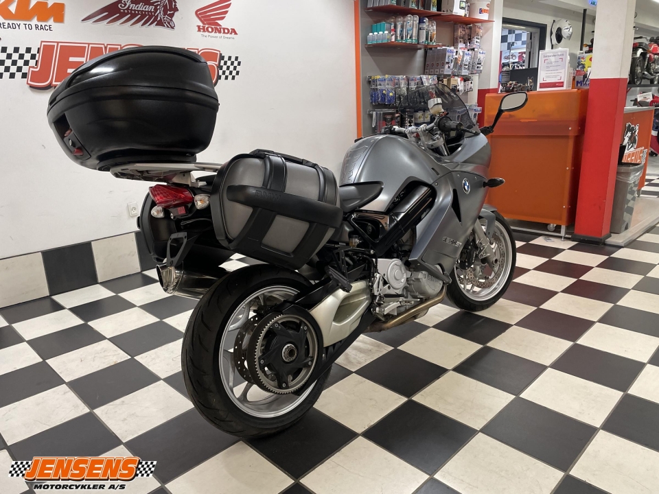 BMW F 800 ST
