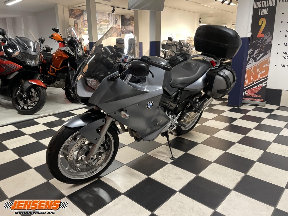 BMW F 800 ST