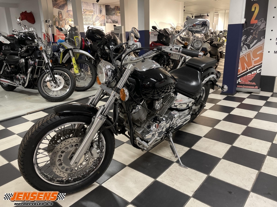 Yamaha XVS 1100