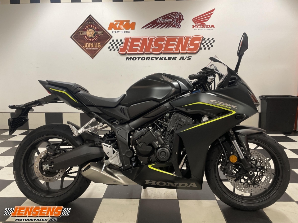 Honda CBR 650 R E-Clutch