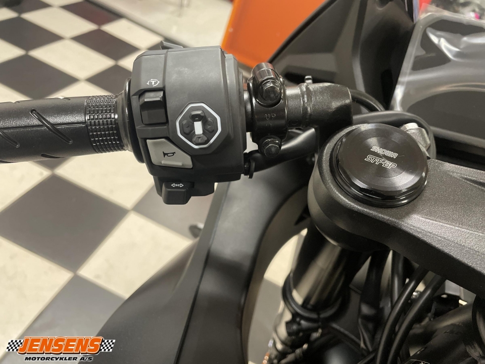 Honda CBR 650 R E-Clutch