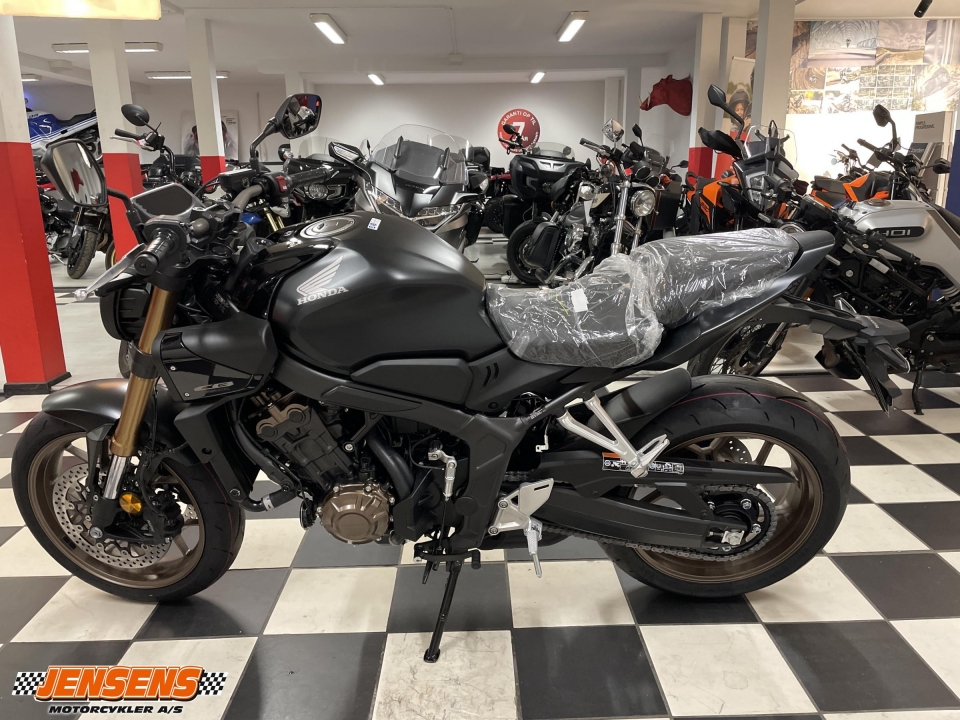 Honda CB 650 R E-Clutch