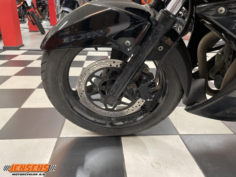 Suzuki GW 250 F