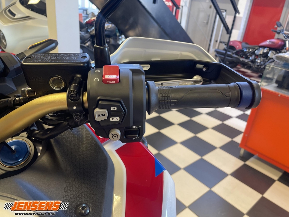 Honda CRF 1100 L Africa Twin ES DCT