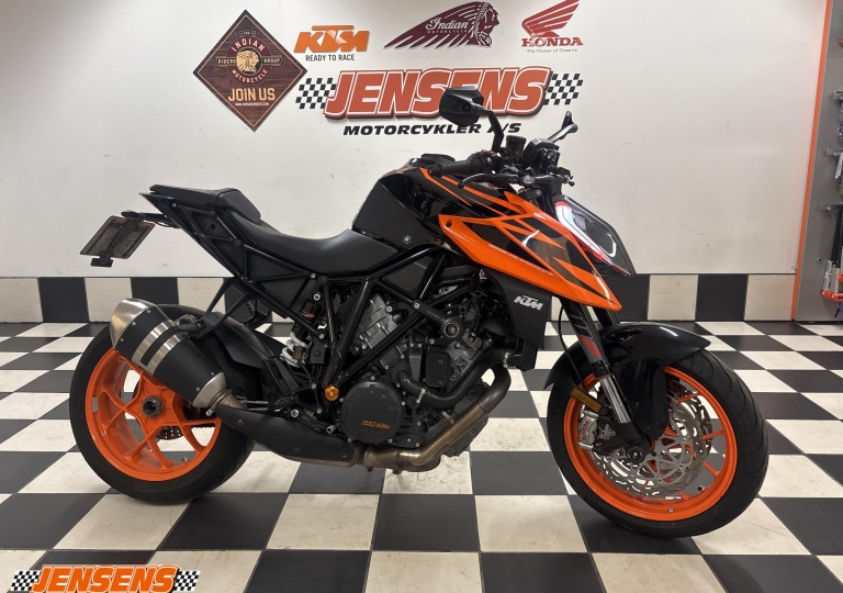 KTM 1290 Super Duke R