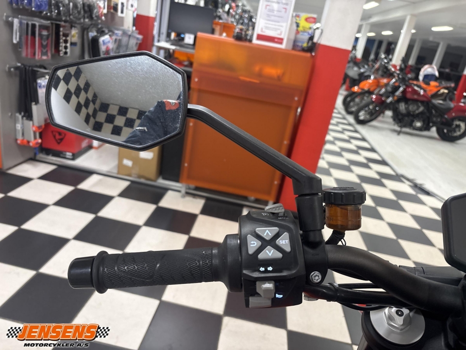 KTM 1290 Super Duke R