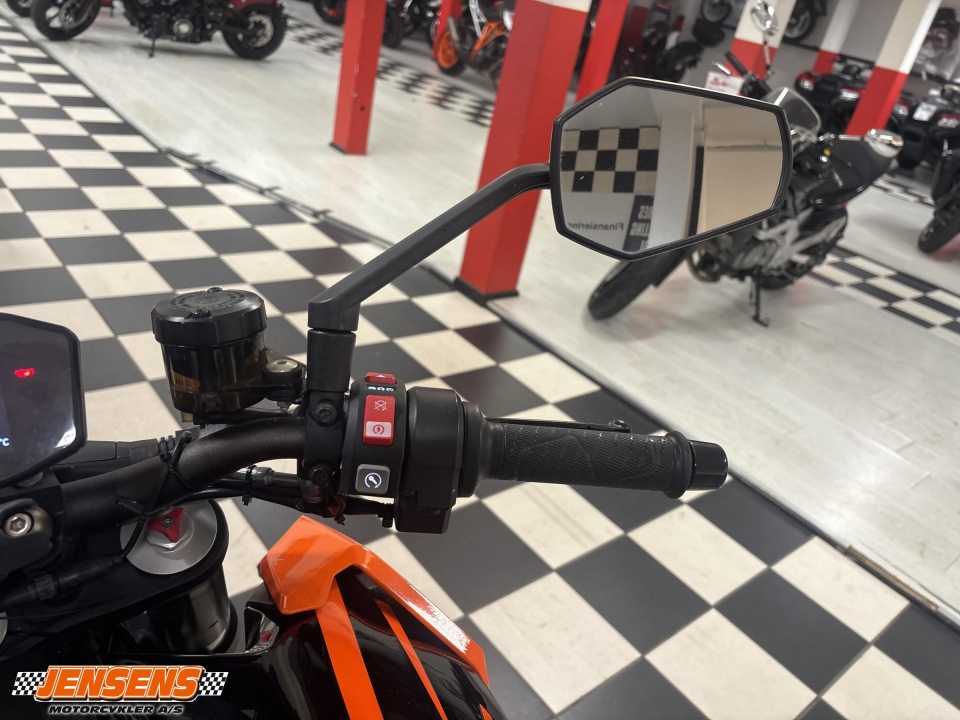 KTM 1290 Super Duke R