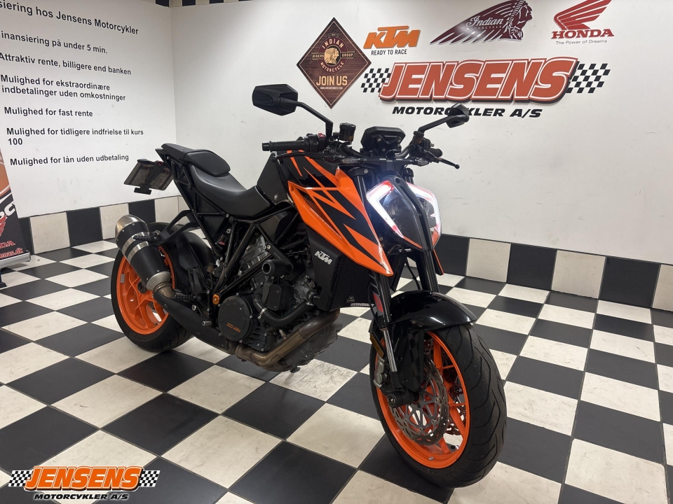 KTM 1290 Super Duke R