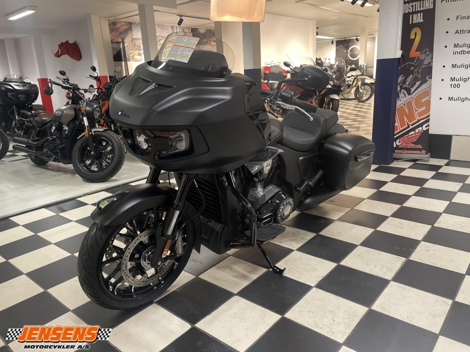 Indian Challenger Dark Horse