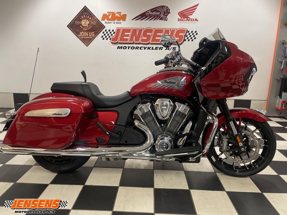 Indian Challenger Dark Horse