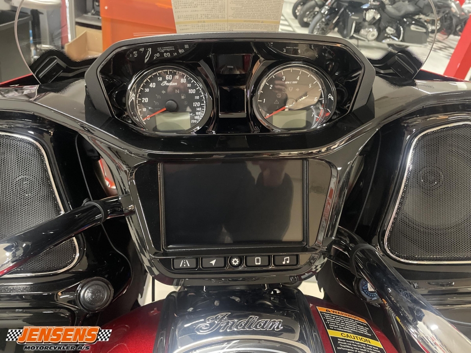 Indian Challenger Dark Horse