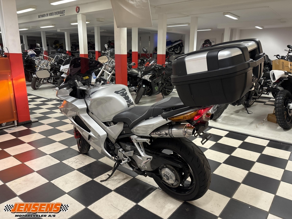 Honda VFR 800 F