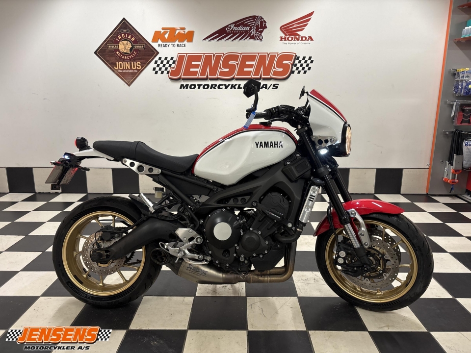 Yamaha XSR 900