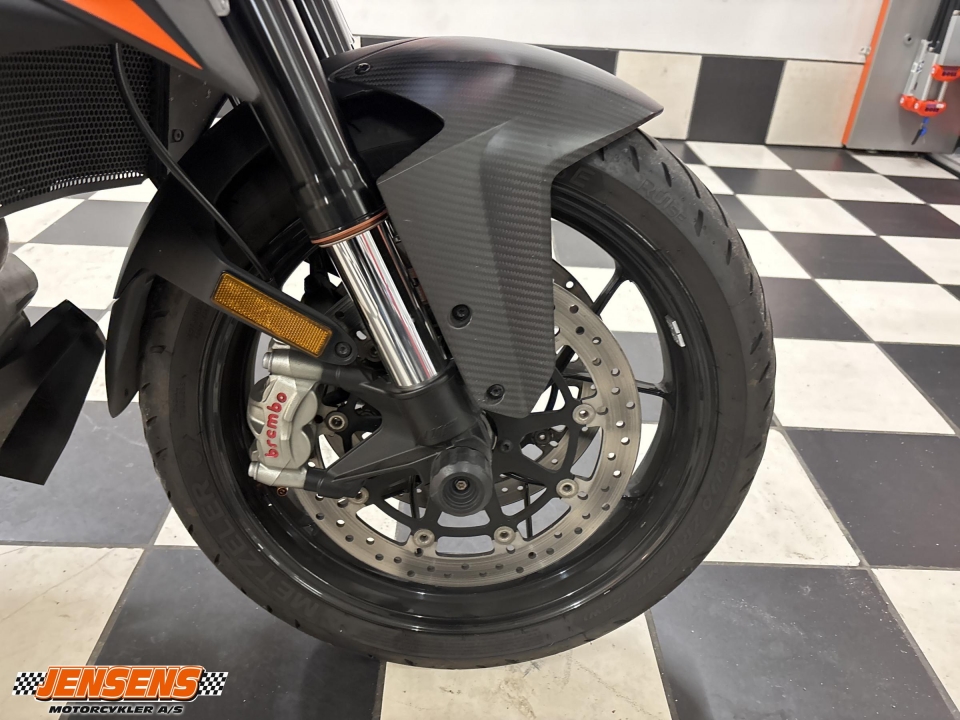 KTM 1290 Super Duke GT