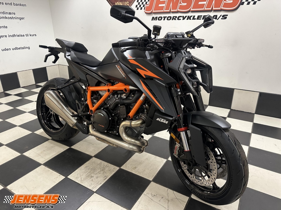 KTM 1390 Super Duke R